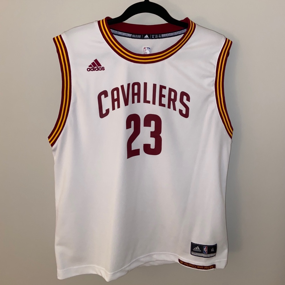 Lebron James Cleveland Cavaliers Jersey Youth XL - Picture 2 of 6